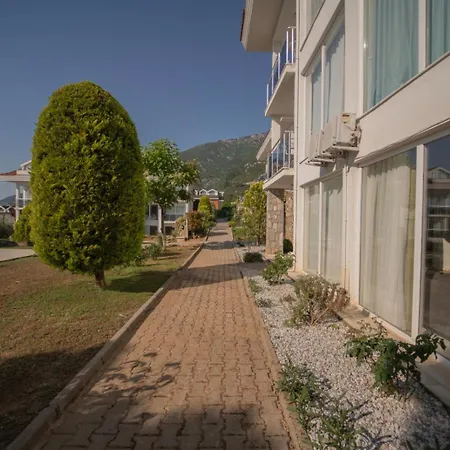 Garden G2 Apartment