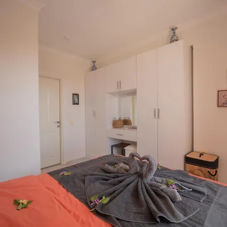 Garden G2 Apartment